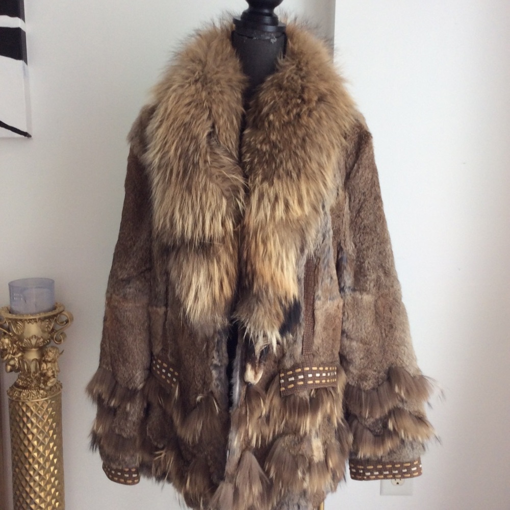 Moda Martani brown fur coat